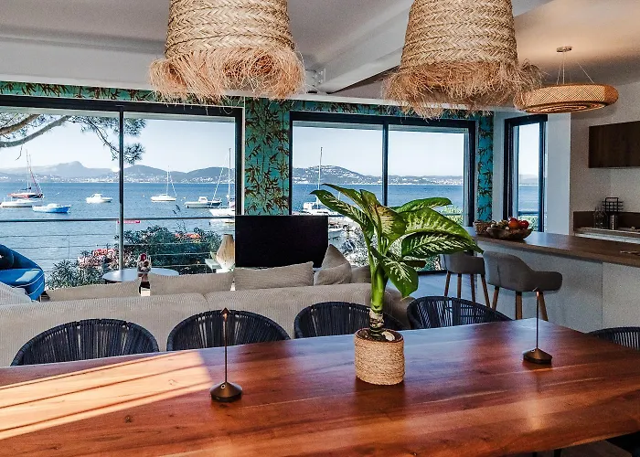 Front De Acces Presqu'ile De Giens-sea And Mountain Pleasure Ιέρ