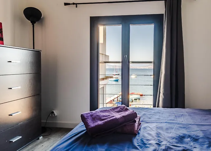 Front De Acces Presqu'ile De Giens-sea And Mountain Pleasure Ιέρ