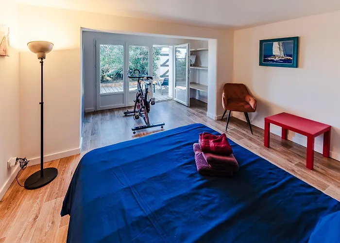 Front De Acces Presqu'ile De Giens-sea And Mountain Pleasure * Ιέρ