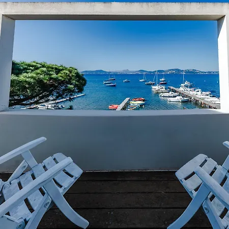 Front De Accès Presqu'île De Giens-sea&mountain Pleasure