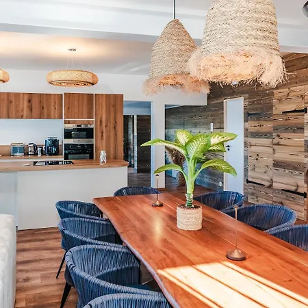 Front De Acces Presqu'ile De Giens-sea And Mountain Pleasure Villa