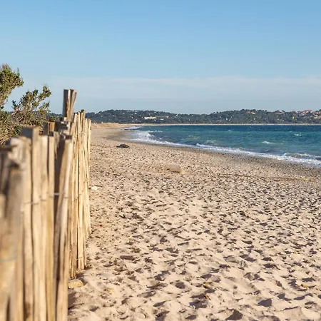 Front De Acces Presqu'ile De Giens-sea And Mountain Pleasure Villa