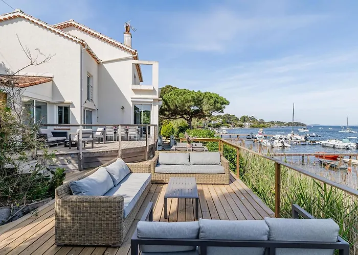 Front De Accès Presqu'île De Giens-sea&mountain Pleasure Villa Hyères